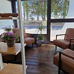 Vela Bianca H & R Otel *