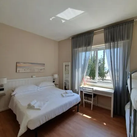 Hotel Vela Bianca H & R Diano Marina