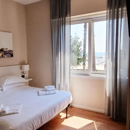 酒店 Vela Bianca H & R 迪亚诺马里纳