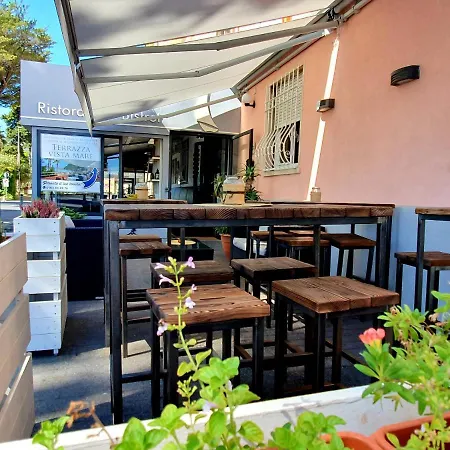 Vela Bianca H & R Ξενοδοχείο *