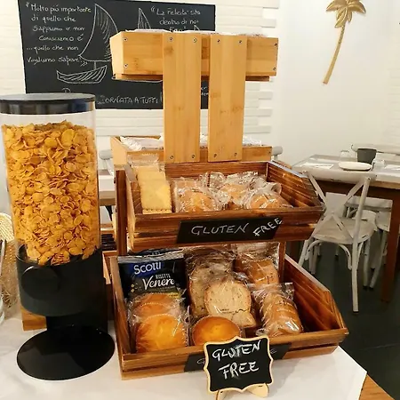 Vela Bianca H & R * 迪亚诺马里纳